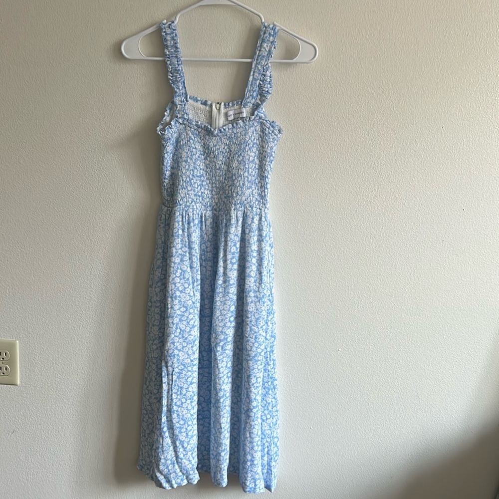 Lost+Wander Blue Floral Smocked Top Elastic Straps Back Zip Midi Sundress.Size:S